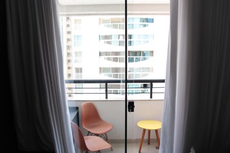 Apartamento para alugar com 37m², 1 quarto e 1 vagaVaranda
