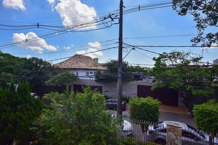 Casa à venda com 600m², 4 quartos e 10 vagas Casa à venda com 600m², 4 quartos e 10 vagasVista da Suíte 1