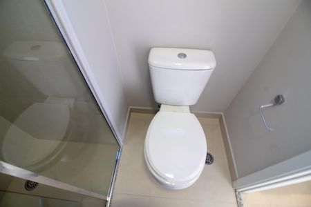 Apartamento para alugar com 91m², 3 quartos e 2 vagasBanheiro das Suítes Americanas 1 e 2