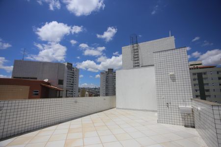 Apartamento à venda com 150m², 3 quartos e 2 vagasSacada