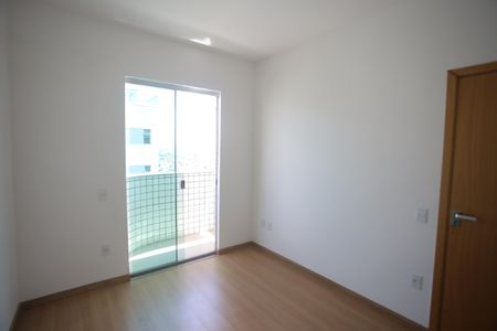 Apartamento à venda com 150m², 3 quartos e 2 vagasSuíte 2