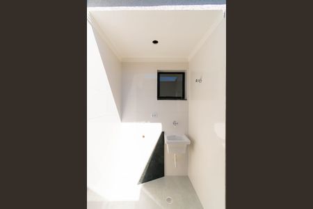 Casa de condomínio à venda com 84m², 2 quartos e 1 vagaÁrea de Serviço