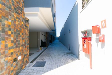 Casa de condomínio à venda com 84m², 2 quartos e 1 vagaÁrea comum 