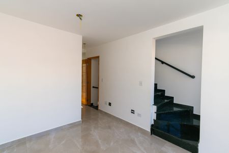 Casa de condomínio à venda com 84m², 2 quartos e 1 vagaSala