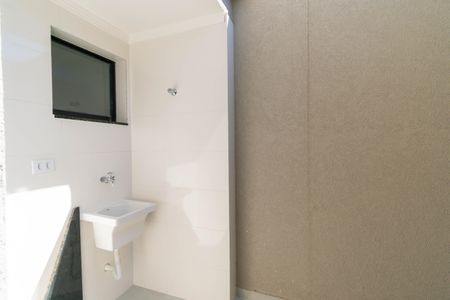 Casa de condomínio à venda com 84m², 2 quartos e 1 vagaÁrea de Serviço