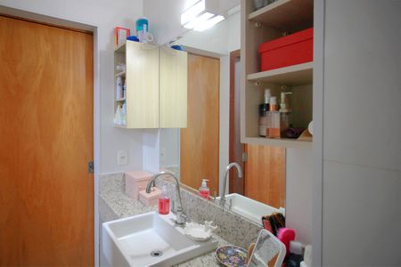 Casa à venda com 400m², 5 quartos e 4 vagasBanheiro das Semi Suítes