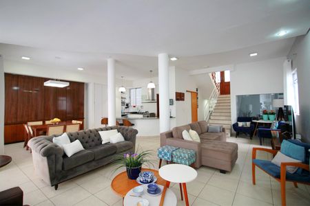 Casa à venda com 400m², 5 quartos e 4 vagasSala