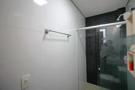 Casa à venda com 400m², 5 quartos e 4 vagasBanheiro da Suíte 2