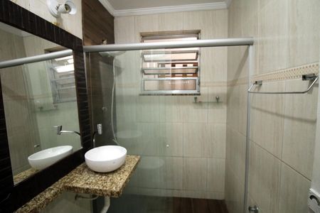 Apartamento para alugar com 70m², 3 quartos e sem vagaBanheiro