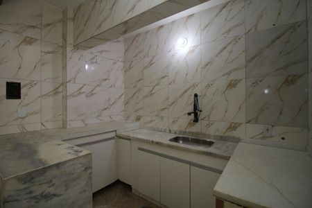 Apartamento para alugar com 70m², 3 quartos e sem vagaCozinha