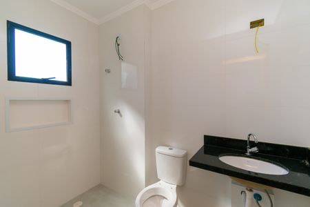 Casa de condomínio à venda com 84m², 2 quartos e 1 vaga Casa de condomínio à venda com 84m², 2 quartos e 1 vagaBanheiro