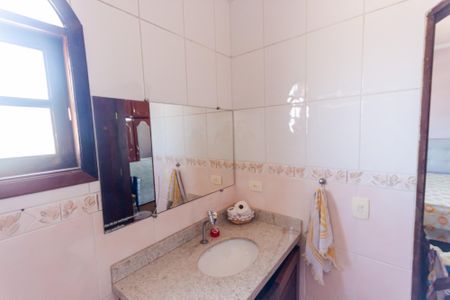 Casa à venda com 417m², 4 quartos e 6 vagas Casa à venda com 417m², 4 quartos e 6 vagasBanheiro do Quarto 3