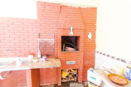 Casa à venda com 417m², 4 quartos e 6 vagas Casa à venda com 417m², 4 quartos e 6 vagasChurrasqueira