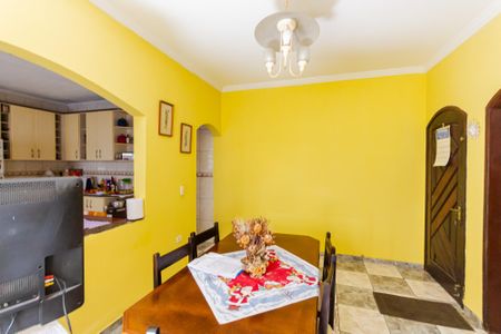 Casa à venda com 417m², 4 quartos e 6 vagas Casa à venda com 417m², 4 quartos e 6 vagasCopa