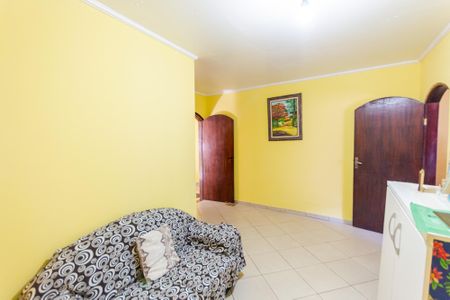 Casa à venda com 417m², 4 quartos e 6 vagas Casa à venda com 417m², 4 quartos e 6 vagasSala 2