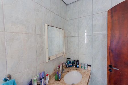 Casa à venda com 417m², 4 quartos e 6 vagas Casa à venda com 417m², 4 quartos e 6 vagasBanheiro de Serviço