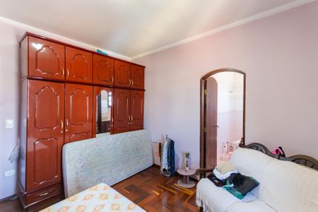 Casa à venda com 417m², 4 quartos e 6 vagas Casa à venda com 417m², 4 quartos e 6 vagasQuarto 3