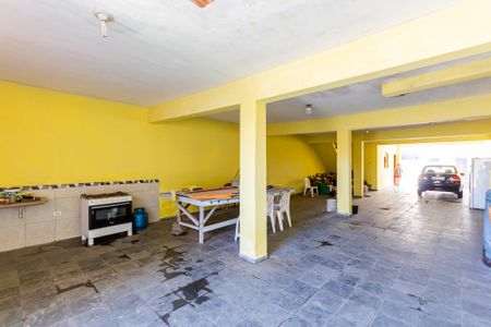 Casa à venda com 417m², 4 quartos e 6 vagas Casa à venda com 417m², 4 quartos e 6 vagasChurrasqueira