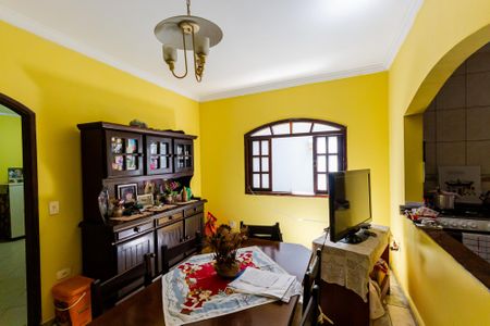 Casa à venda com 417m², 4 quartos e 6 vagas Casa à venda com 417m², 4 quartos e 6 vagasCopa