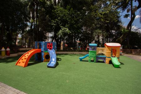 Apartamento à venda com 132m², 3 quartos e 1 vagaÁrea comum