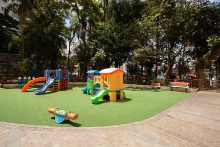 Apartamento à venda com 132m², 3 quartos e 1 vagaÁrea comum