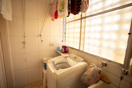 Apartamento à venda com 132m², 3 quartos e 1 vagaÁrea de Serviço