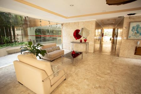 Apartamento à venda com 132m², 3 quartos e 1 vagaÁrea comum