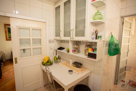 Apartamento à venda com 132m², 3 quartos e 1 vagaCozinha