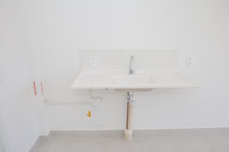 Apartamento à venda com 27m², 1 quarto e sem vaga Apartamento à venda com 27m², 1 quarto e sem vagaCozinha e Área de Serviço