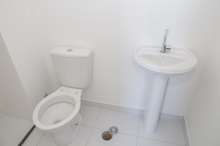 Apartamento à venda com 27m², 1 quarto e sem vaga Apartamento à venda com 27m², 1 quarto e sem vagaBanheiro da Suíte