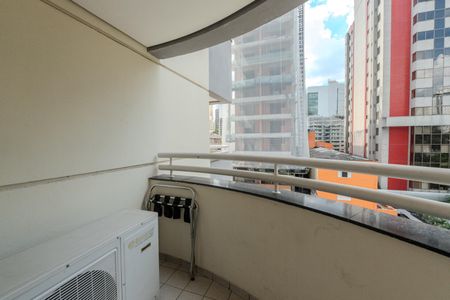 Apartamento para alugar com 40m², 1 quarto e 1 vaga Apartamento para alugar com 40m², 1 quarto e 1 vagaSacada