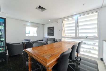 Apartamento para alugar com 40m², 1 quarto e 1 vaga Apartamento para alugar com 40m², 1 quarto e 1 vagaÁrea comum - Salão de festas