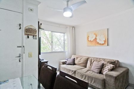 Apartamento à venda com 50m², 2 quartos e 1 vaga Apartamento à venda com 50m², 2 quartos e 1 vagaSala