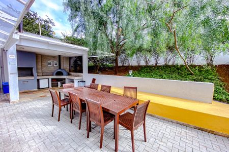 Apartamento à venda com 38m², 2 quartos e sem vagaÁrea comum - Churrasqueira