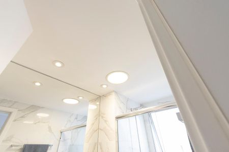 Apartamento à venda com 62m², 2 quartos e 1 vaga Apartamento à venda com 62m², 2 quartos e 1 vagaBanheiro da Suíte