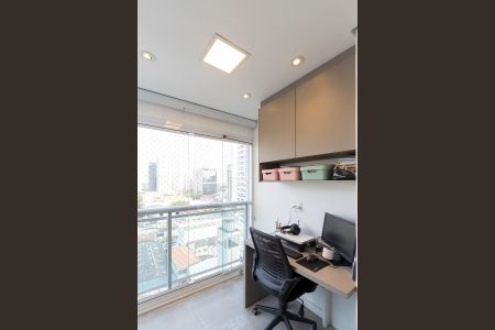 Apartamento à venda com 62m², 2 quartos e 1 vaga Apartamento à venda com 62m², 2 quartos e 1 vagaEscritório