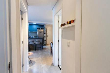 Apartamento à venda com 62m², 2 quartos e 1 vaga Apartamento à venda com 62m², 2 quartos e 1 vagaCorredor