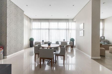Apartamento à venda com 62m², 2 quartos e 1 vaga Apartamento à venda com 62m², 2 quartos e 1 vagaÁrea comum - Salão de festas