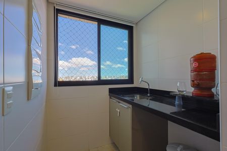 Apartamento à venda com 80m², 3 quartos e 2 vagasÁrea de Serviço