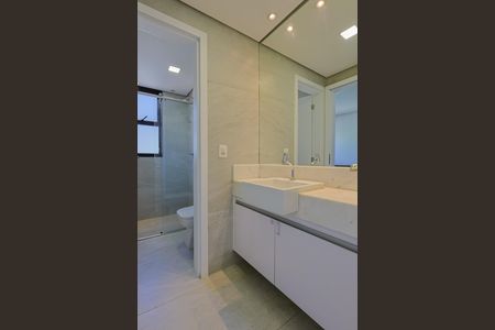 Apartamento à venda com 80m², 3 quartos e 2 vagasBanheiro dos Quartos 1 e 2