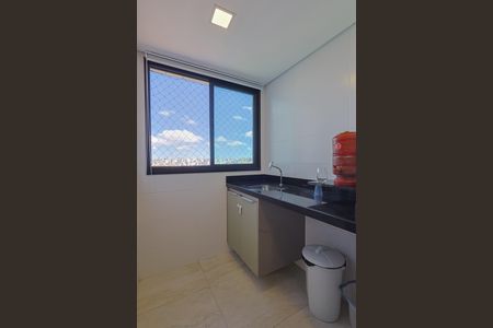 Apartamento à venda com 80m², 3 quartos e 2 vagasÁrea de Serviço