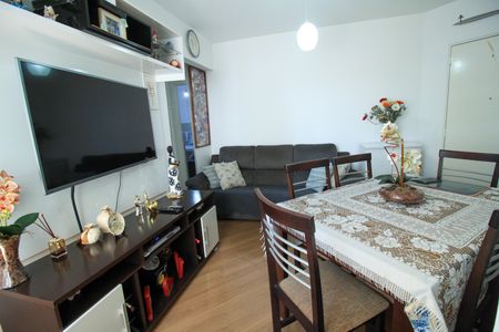 Apartamento para alugar com 39m², 1 quarto e 1 vaga Apartamento para alugar com 39m², 1 quarto e 1 vagaSala