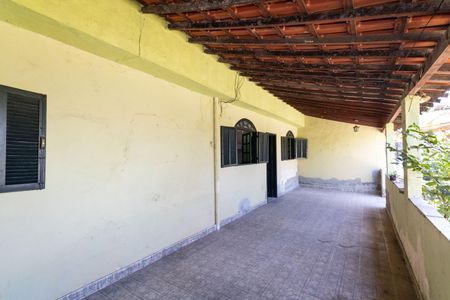 Casa para alugar com 101m², 1 quarto e 2 vagas Casa para alugar com 101m², 1 quarto e 2 vagasVaranda