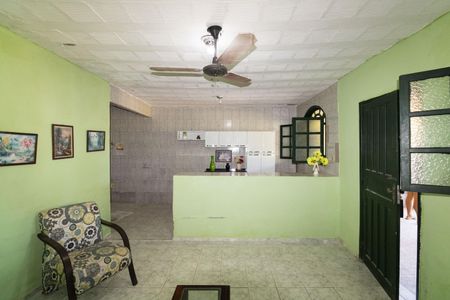 Casa para alugar com 101m², 1 quarto e 2 vagas Casa para alugar com 101m², 1 quarto e 2 vagasSala