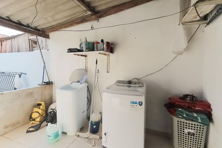 Casa à venda com 70m², 2 quartos e 1 vagaÁrea de Serviço