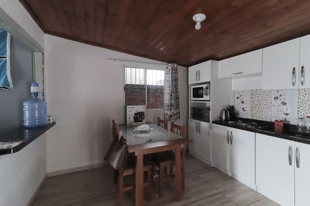 Casa à venda com 70m², 2 quartos e 1 vagaCozinha