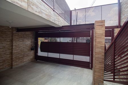 Casa à venda com 136m², 3 quartos e 1 vaga Casa à venda com 136m², 3 quartos e 1 vagaGaragem