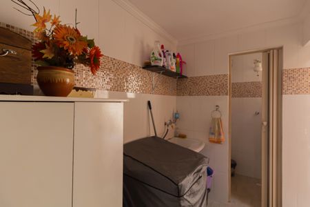 Casa à venda com 136m², 3 quartos e 1 vaga Casa à venda com 136m², 3 quartos e 1 vagaÁrea de Serviço