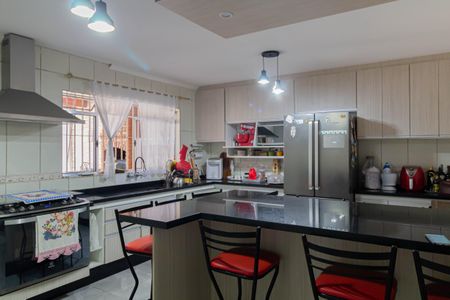 Casa à venda com 136m², 3 quartos e 1 vaga Casa à venda com 136m², 3 quartos e 1 vagaCozinha