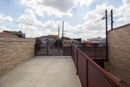 Casa à venda com 136m², 3 quartos e 1 vaga Casa à venda com 136m², 3 quartos e 1 vagaVaranda